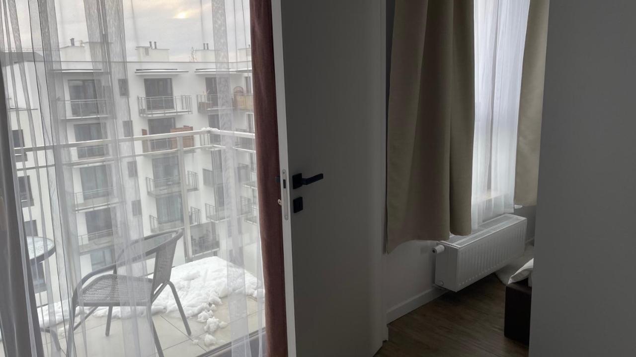 2-Room In New House, Wola Varsóvia Exterior foto